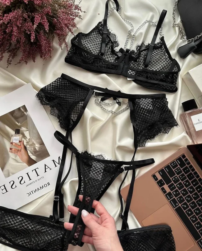 Lingerie Underwear Bra Set Lace Garter Underwire Bra And Thong Panty - Image 2